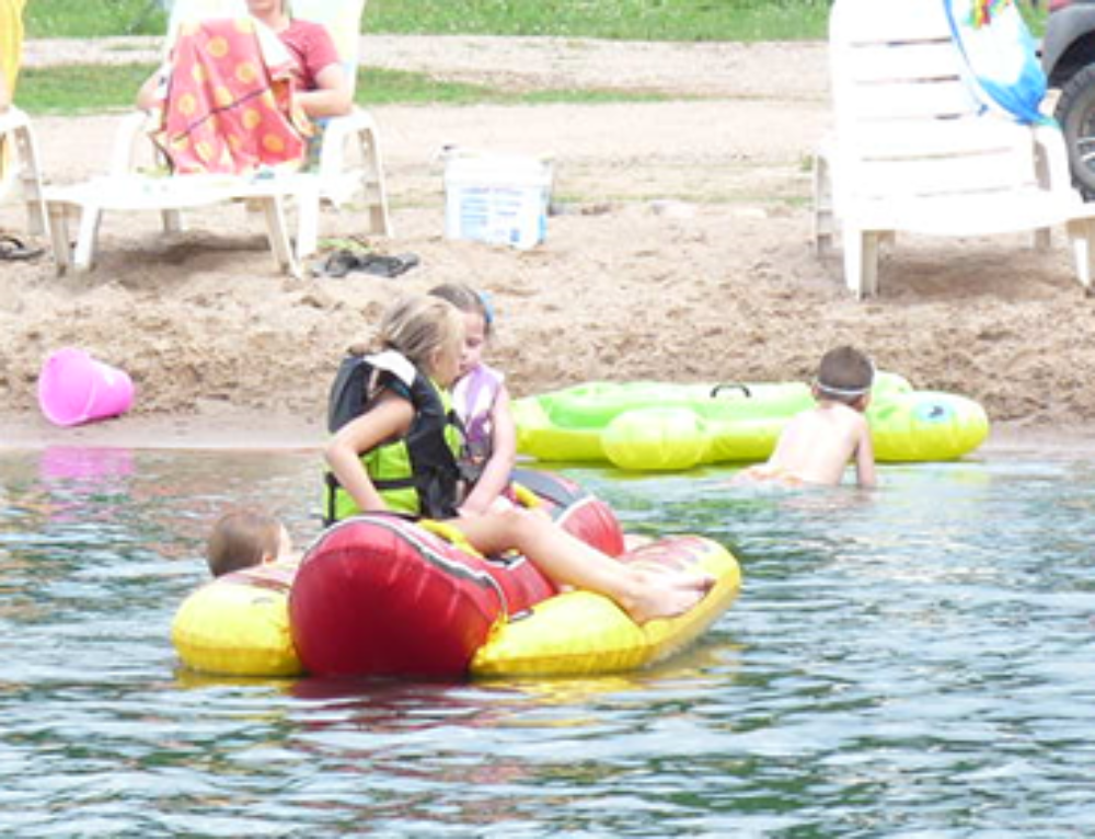 Captains' Cove Resort Village of Gresham